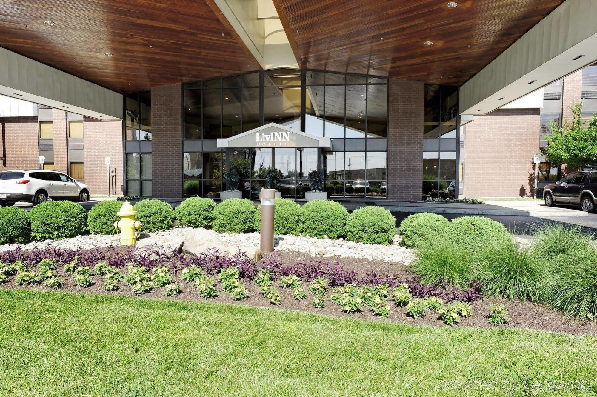 Livinn Hotel Cincinnati North/ Sharonville Buitenkant foto