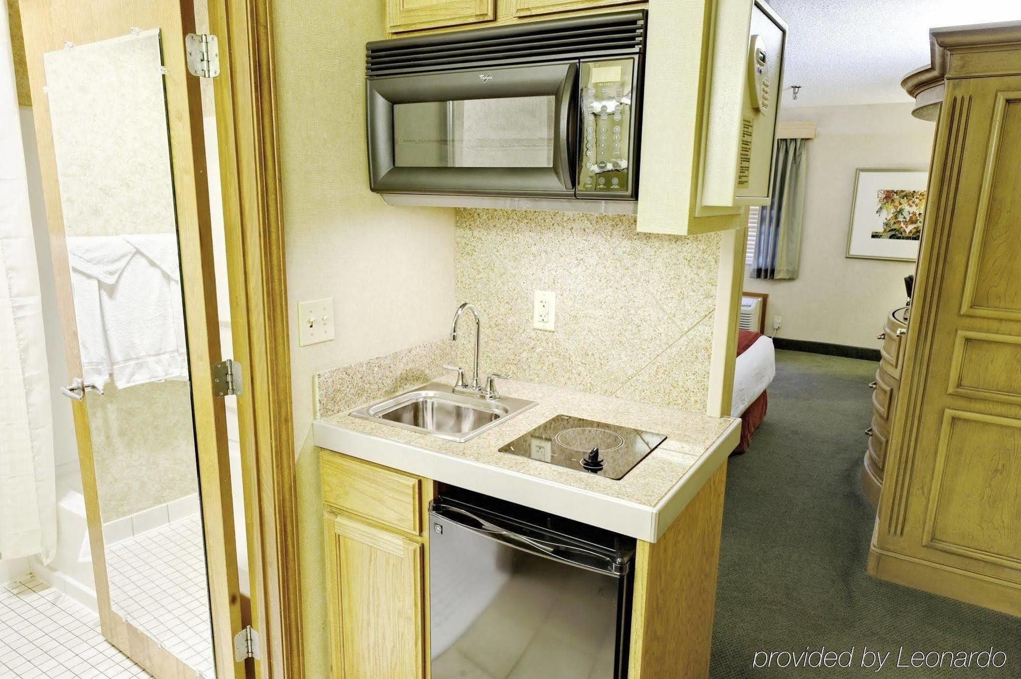 Livinn Hotel Cincinnati North/ Sharonville Buitenkant foto
